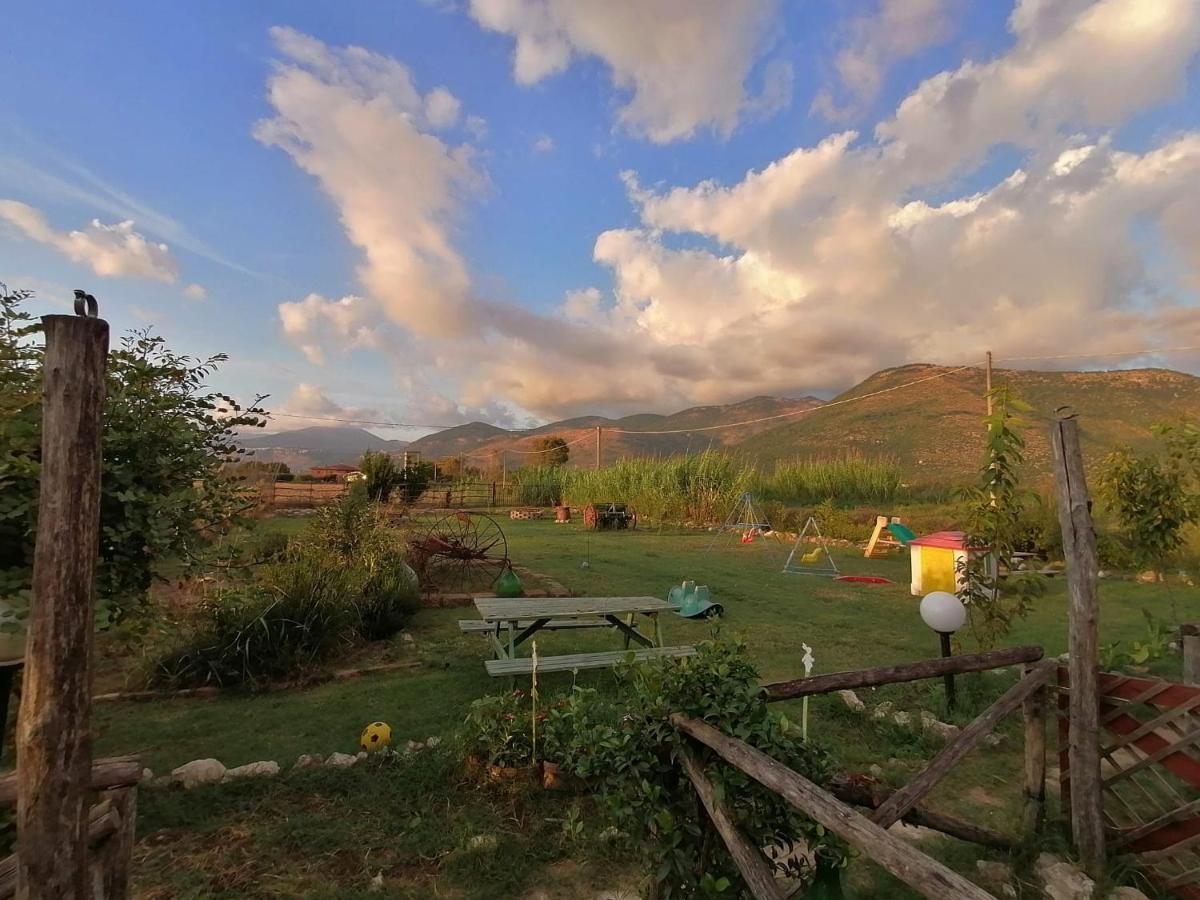 Casale Cavatella Bed and Breakfast Sermoneta Εξωτερικό φωτογραφία