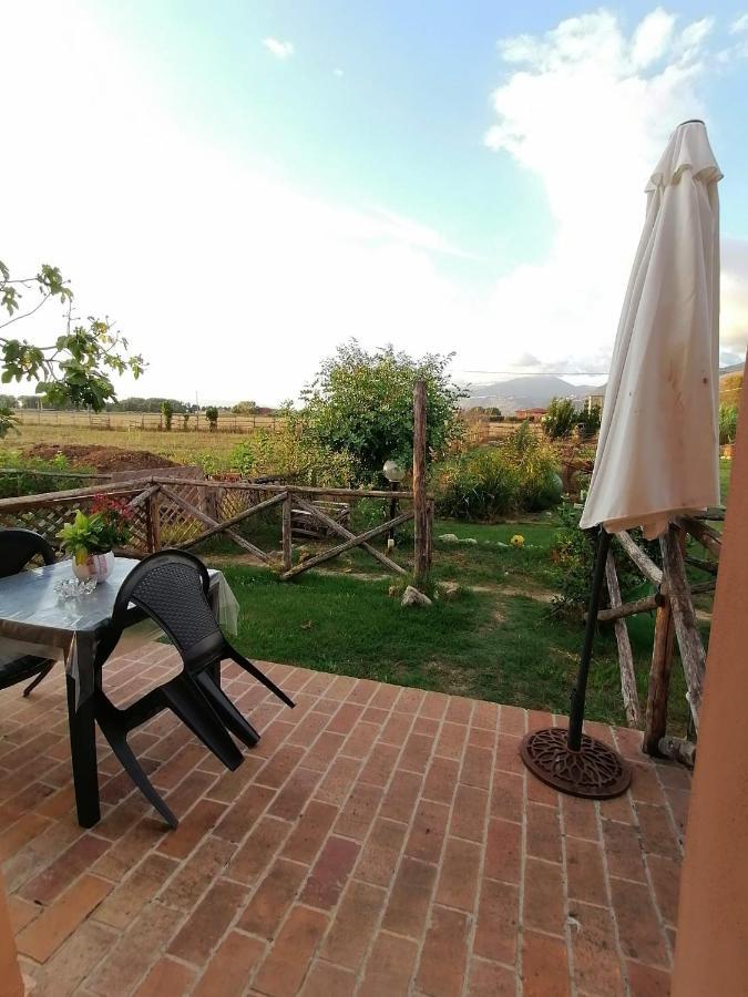 Casale Cavatella Bed and Breakfast Sermoneta Εξωτερικό φωτογραφία