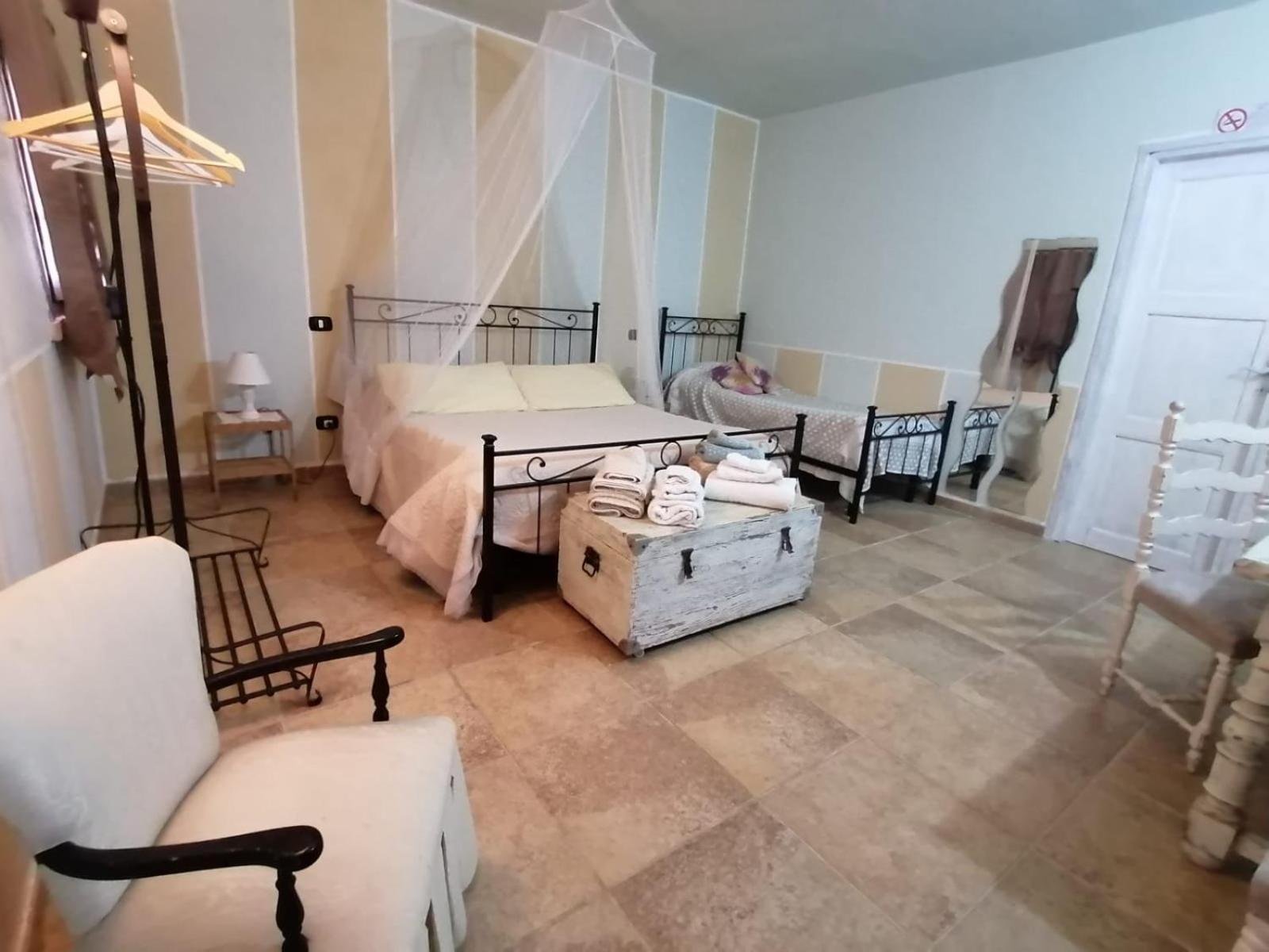 Casale Cavatella Bed and Breakfast Sermoneta Εξωτερικό φωτογραφία