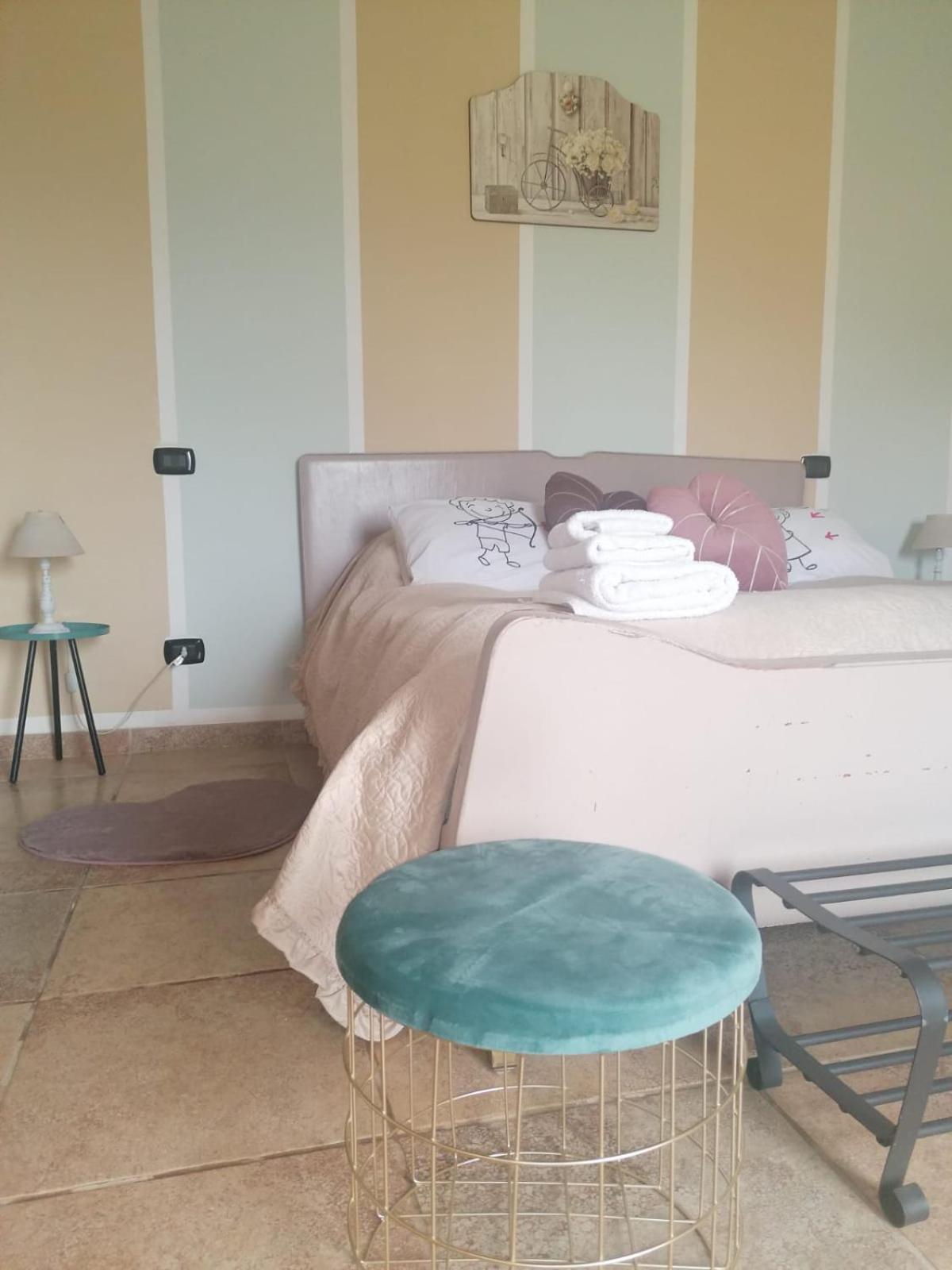 Casale Cavatella Bed and Breakfast Sermoneta Εξωτερικό φωτογραφία