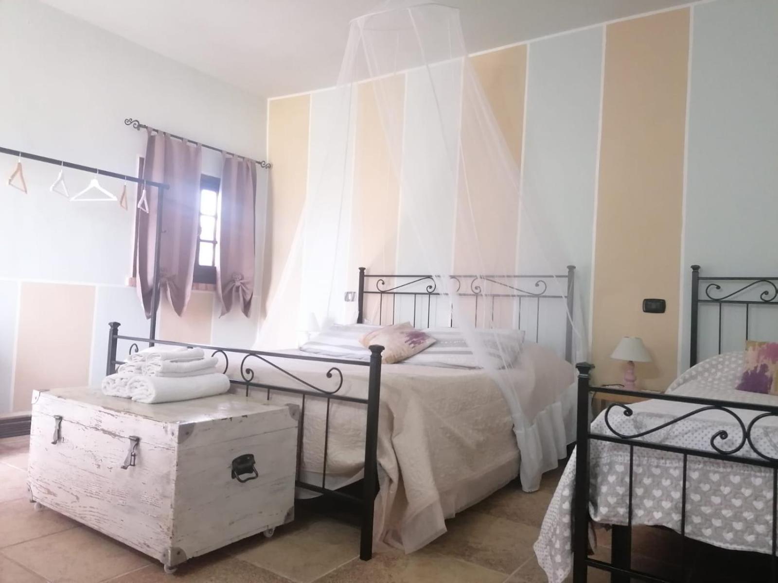 Casale Cavatella Bed and Breakfast Sermoneta Εξωτερικό φωτογραφία