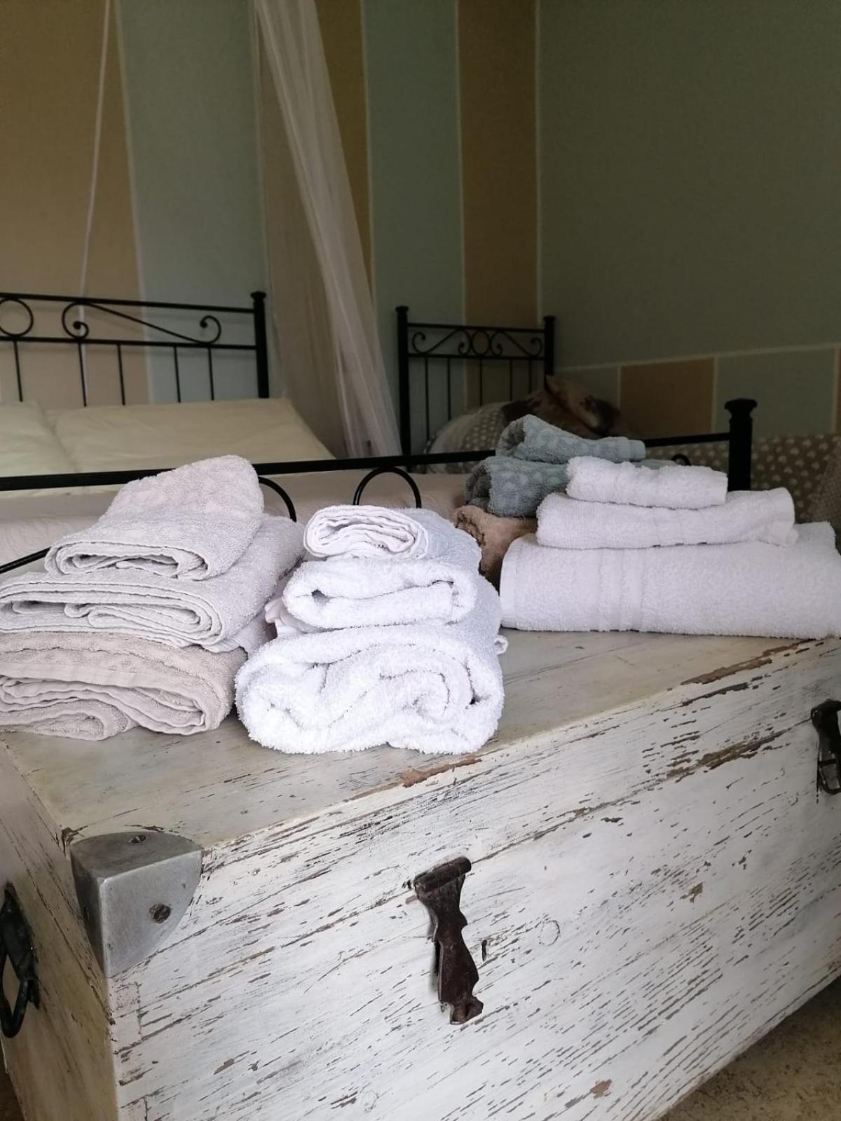 Casale Cavatella Bed and Breakfast Sermoneta Εξωτερικό φωτογραφία