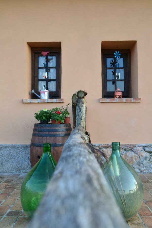Casale Cavatella Bed and Breakfast Sermoneta Εξωτερικό φωτογραφία